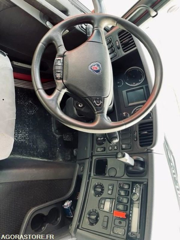 CAMION PLATEAU G440 6X2 - Valníkový/ Plošinový nákladný automobil: obrázok 5 CAMION PLATEAU G440 6X2 - Valníkový/ Plošinový nákladný automobil: obrázok 5