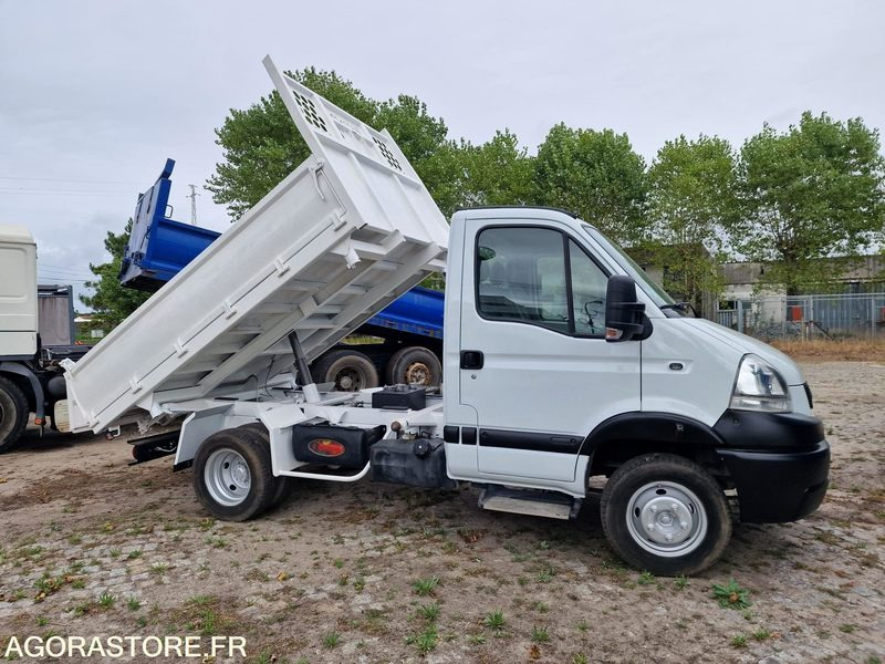 CAMION RENAULT MASCOTT- 6,5T - 160cv - TRIBENNE - Sklápač: obrázok 2 CAMION RENAULT MASCOTT- 6,5T - 160cv - TRIBENNE - Sklápač: obrázok 2
