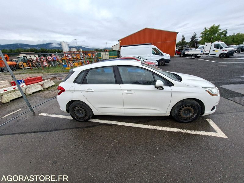 CITROEN C4 Entreprise VU 5p Berline HD- 2014 - 216471 KM - P0403314 - Automobil: obrázok 2 CITROEN C4 Entreprise VU 5p Berline HD- 2014 - 216471 KM - P0403314 - Automobil: obrázok 2