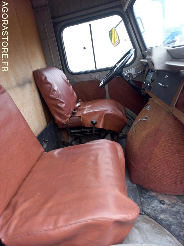 CITROEN HY AMENAGÉ CAMPING CAR - Furgon: obrázok 4 CITROEN HY AMENAGÉ CAMPING CAR - Furgon: obrázok 4