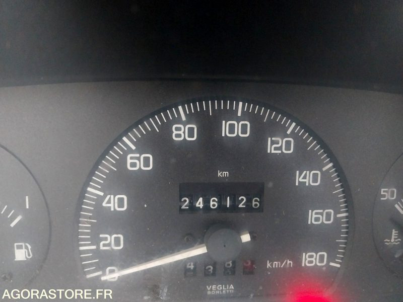 CITROEN JUMPER 9 PLACES - 1995 / 246126 KM - Minibus, Mikrobus: obrázok 4 CITROEN JUMPER 9 PLACES - 1995 / 246126 KM - Minibus, Mikrobus: obrázok 4