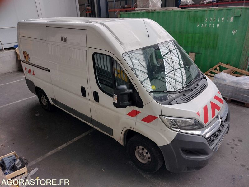 CITROEN JUMPER L2H2 / 186 914 KMS / 2016 / HAYON - Furgon: obrázok 1 CITROEN JUMPER L2H2 / 186 914 KMS / 2016 / HAYON - Furgon: obrázok 1