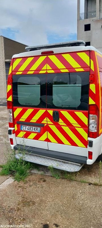 CITROEN JUMPER NON ROULANT - Sanitka: obrázok 4 CITROEN JUMPER NON ROULANT - Sanitka: obrázok 4