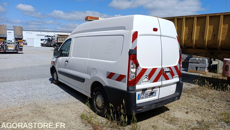 CITROËN JUMPY - 2013 / 222000 KM (CZ-054-FE) - Malá dodávka: obrázok 3 CITROËN JUMPY - 2013 / 222000 KM (CZ-054-FE) - Malá dodávka: obrázok 3