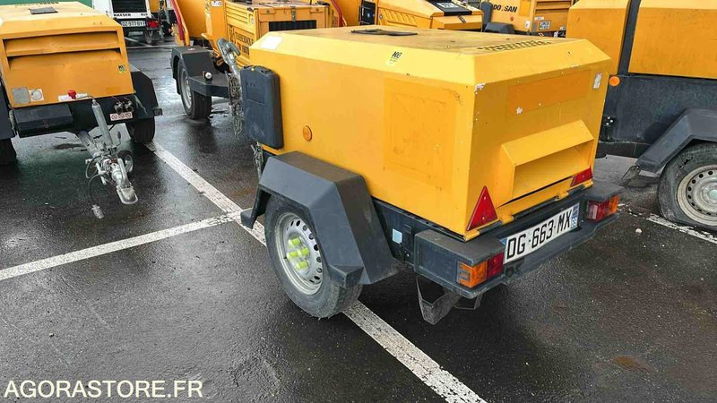 COMPRESSEUR INGERSOLL RAND 720 - 2014 - 701H (COM23D10960) - Vzduchový kompresor: obrázok 4 COMPRESSEUR INGERSOLL RAND 720 - 2014 - 701H (COM23D10960) - Vzduchový kompresor: obrázok 4