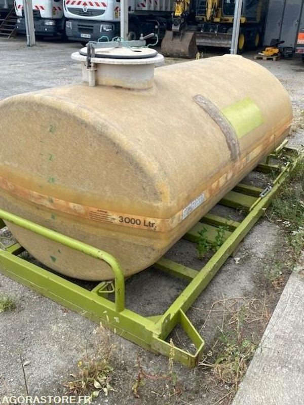 CUVE 3000 Litres (arrosage) - Záhradná technika: obrázok 2 CUVE 3000 Litres (arrosage) - Záhradná technika: obrázok 2