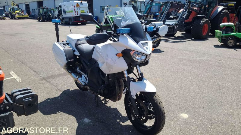 CV 384 MQ - YAMAHA TDM900 - 2013 - 69532KM - Motocykel: obrázok 1 CV 384 MQ - YAMAHA TDM900 - 2013 - 69532KM - Motocykel: obrázok 1