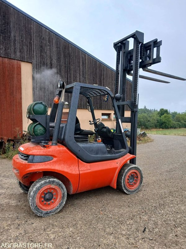 Chariot élévateur Fenwick Linde H35T 3.5T - Plynový vysokozdvižný vozík: obrázok 1 Chariot élévateur Fenwick Linde H35T 3.5T - Plynový vysokozdvižný vozík: obrázok 1
