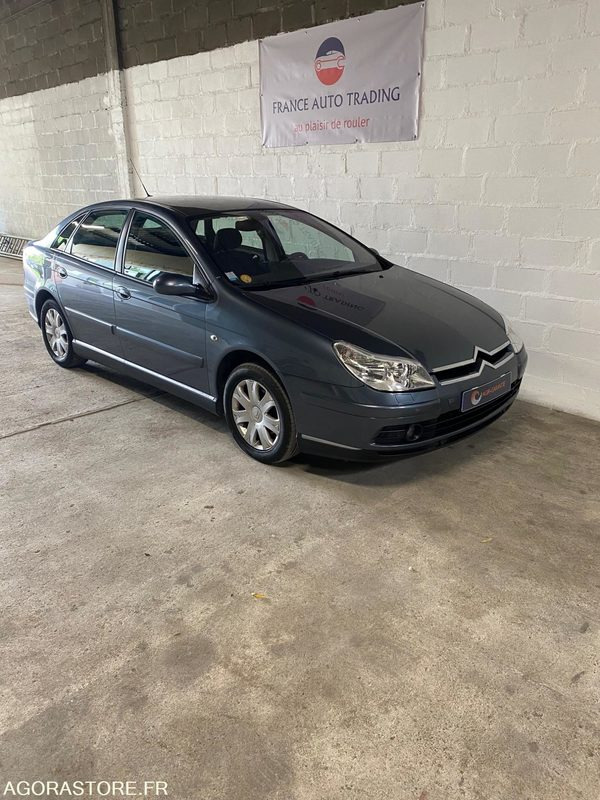 Citroën C5 1.6 HDi FAP 16V 110 cv - 2007 - Automobil: obrázok 1 Citroën C5 1.6 HDi FAP 16V 110 cv - 2007 - Automobil: obrázok 1