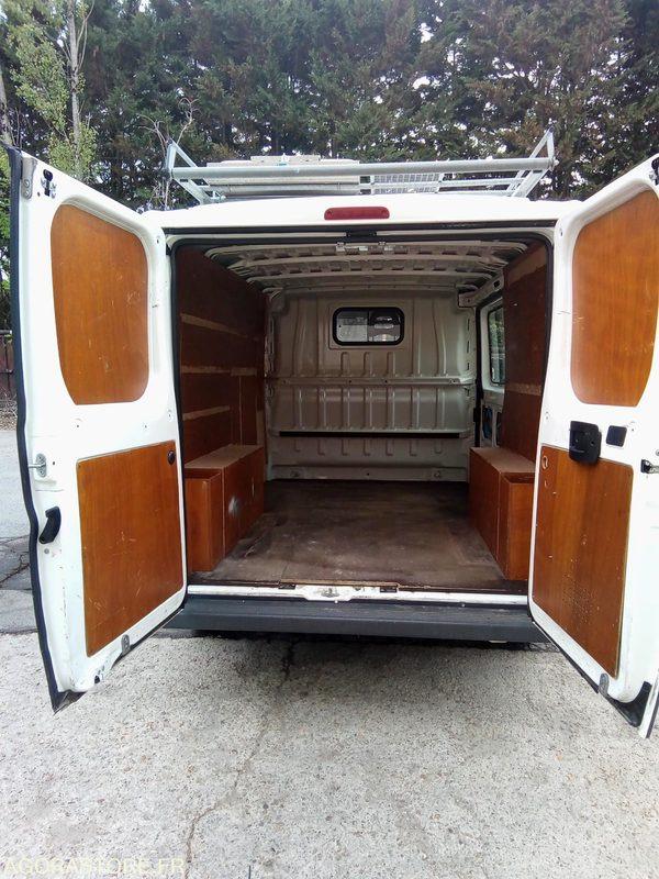 Citroen jumper 2,2 HDi 100 l1h1 77540 kms garanties HS Non ROULANT - Furgon: obrázok 3 Citroen jumper 2,2 HDi 100 l1h1 77540 kms garanties HS Non ROULANT - Furgon: obrázok 3
