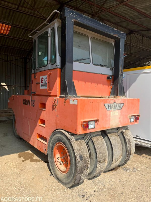 Compacteur à pneu type P3 HAMM - Valec: obrázok 1 Compacteur à pneu type P3 HAMM - Valec: obrázok 1