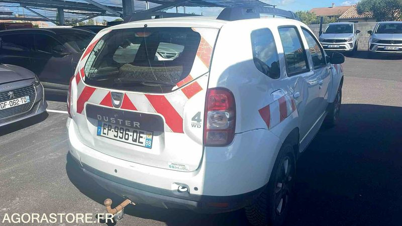 DACIA DUSTER - 2017 - 165790KM - EP996QE - SUV: obrázok 4 DACIA DUSTER - 2017 - 165790KM - EP996QE - SUV: obrázok 4