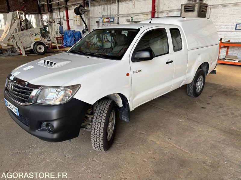 PICK UP 4x4 - TOYOTA HILUX - 289 356 KM (P1300081) - Dodávka: obrázok 1 PICK UP 4x4 - TOYOTA HILUX - 289 356 KM (P1300081) - Dodávka: obrázok 1