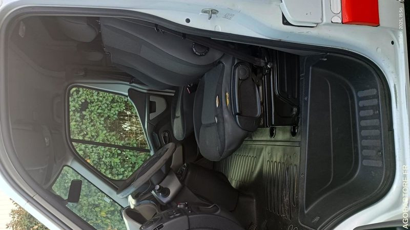 EF-400-ES - Non Roulant - OPEL MOVANO - VASP - 423 771 Kms - Sanitka: obrázok 5 EF-400-ES - Non Roulant - OPEL MOVANO - VASP - 423 771 Kms - Sanitka: obrázok 5