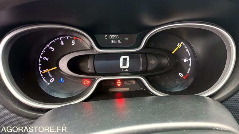 EK-338-TQ - Roulant - OPEL VIVARO - VASP - 510 896 Kms - Sanitka: obrázok 5 EK-338-TQ - Roulant - OPEL VIVARO - VASP - 510 896 Kms - Sanitka: obrázok 5