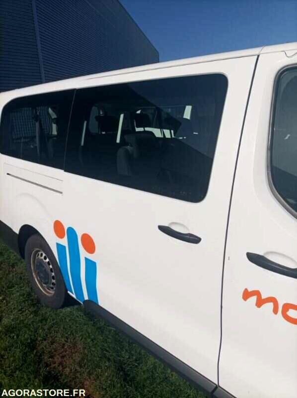 ET-800-VE - Roulant - CITROEN JUMPY SPACE TOURER - VP - 284 574 Kms - Minibus, Mikrobus: obrázok 5 ET-800-VE - Roulant - CITROEN JUMPY SPACE TOURER - VP - 284 574 Kms - Minibus, Mikrobus: obrázok 5