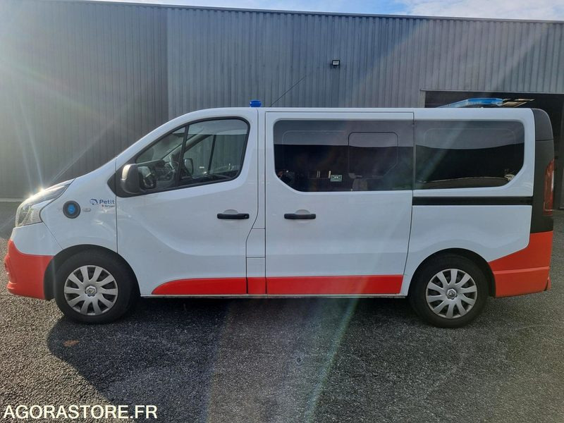 FD-362-KF - Non Roulant - RENAULT TRAFIC III - VASP - 195 000 Kms - Sanitka: obrázok 2 FD-362-KF - Non Roulant - RENAULT TRAFIC III - VASP - 195 000 Kms - Sanitka: obrázok 2