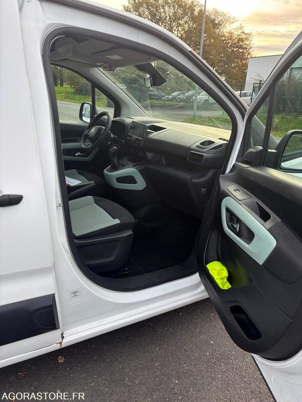 FF-119-CR - Roulant - CITROEN BERLINGO - VP - 166 554 Kms - Automobil: obrázok 4 FF-119-CR - Roulant - CITROEN BERLINGO - VP - 166 554 Kms - Automobil: obrázok 4
