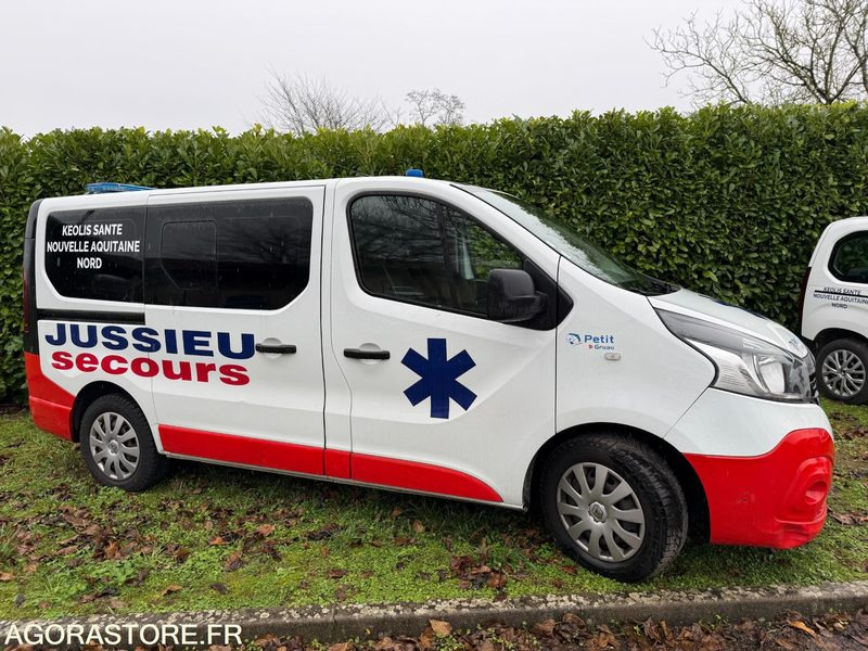 FF-800-VF - Roulant - RENAULT TRAFIC - VASP - CG KS - 337 746 Kms - Sanitka: obrázok 3 FF-800-VF - Roulant - RENAULT TRAFIC - VASP - CG KS - 337 746 Kms - Sanitka: obrázok 3