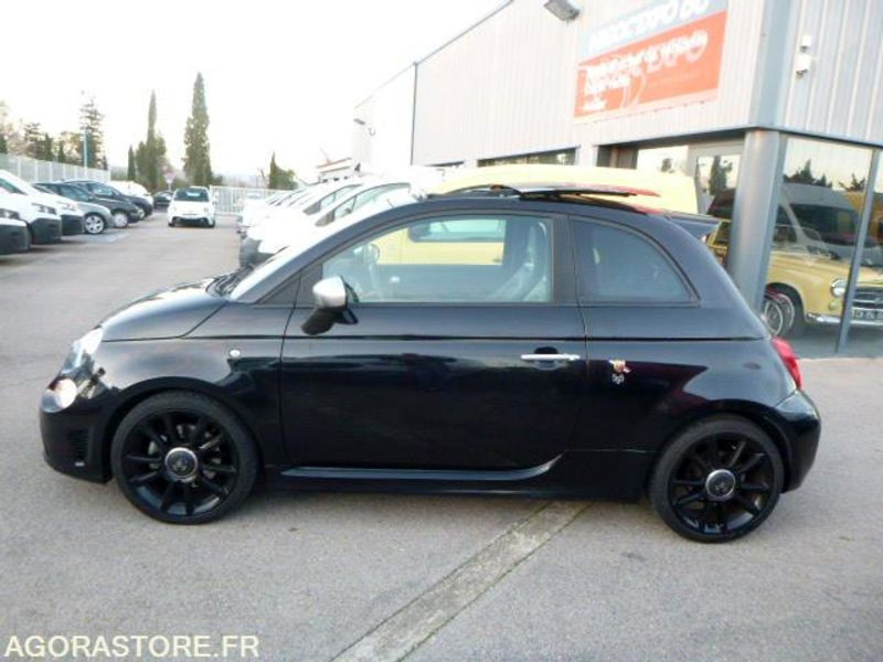 FIAT 500 Abarth 595 TURISMO - 165ch - 31043km - BON ETAT - Automobil: obrázok 4 FIAT 500 Abarth 595 TURISMO - 165ch - 31043km - BON ETAT - Automobil: obrázok 4