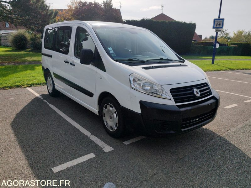 FIAT SCUDO COMBI 9 PLACES CLIM - Automobil: obrázok 1 FIAT SCUDO COMBI 9 PLACES CLIM - Automobil: obrázok 1