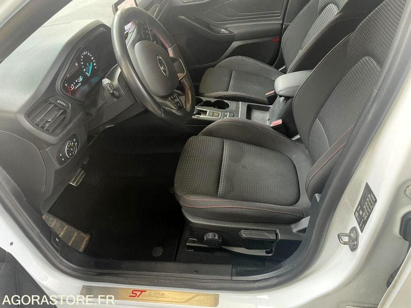 FORD FOCUS finition ST Line 122800 Kms 2021 - Kombi: obrázok 4 FORD FOCUS finition ST Line 122800 Kms 2021 - Kombi: obrázok 4