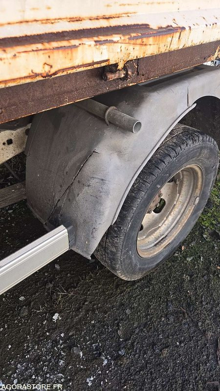 FORD TRANSIT BENNE - 2004 - 197373 KM - 4036-XJ-22 - Dodávka sklápač: obrázok 4 FORD TRANSIT BENNE - 2004 - 197373 KM - 4036-XJ-22 - Dodávka sklápač: obrázok 4