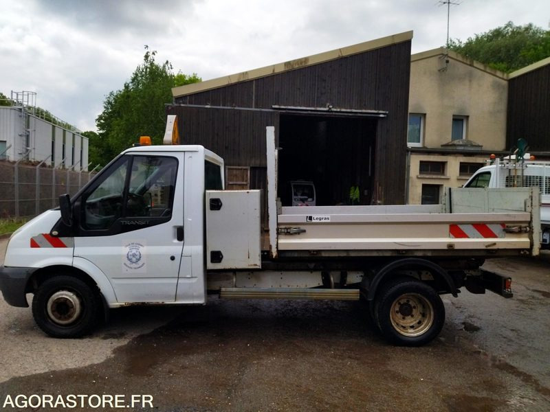 FORD TRANSIT BENNE SIMPLE CABINE DE 2006 - Dodávka sklápač: obrázok 4 FORD TRANSIT BENNE SIMPLE CABINE DE 2006 - Dodávka sklápač: obrázok 4