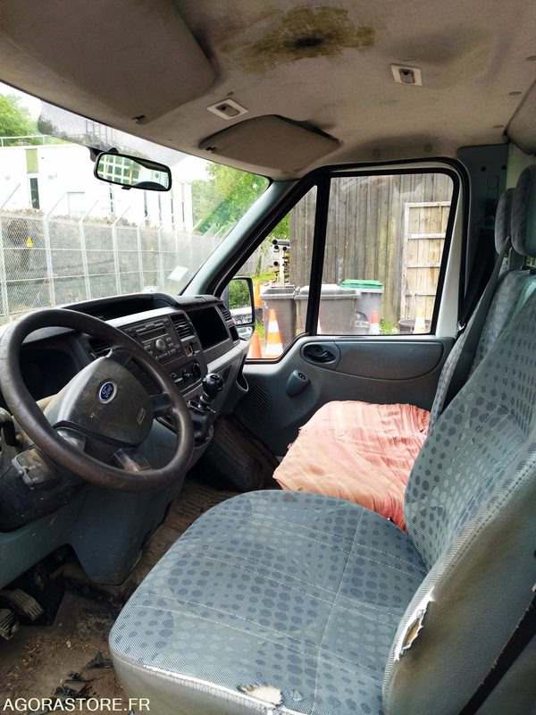 FORD TRANSIT BENNE SIMPLE CABINE DE 2006 - Dodávka sklápač: obrázok 5 FORD TRANSIT BENNE SIMPLE CABINE DE 2006 - Dodávka sklápač: obrázok 5