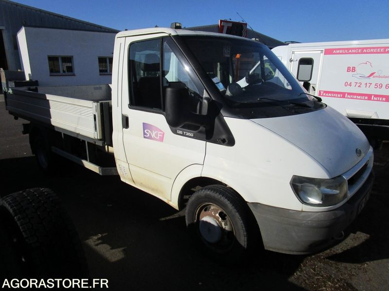 FORD TRANSIT PLATEAU BENNE / 275600 KMS / 2006 / 381 QSC 75 - Dodávka sklápač: obrázok 2 FORD TRANSIT PLATEAU BENNE / 275600 KMS / 2006 / 381 QSC 75 - Dodávka sklápač: obrázok 2