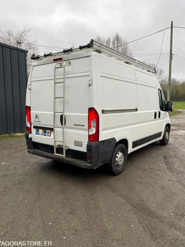FOURGON Citroen JUMPER - 2018 - 98 000 kms - Furgon: obrázok 3 FOURGON Citroen JUMPER - 2018 - 98 000 kms - Furgon: obrázok 3