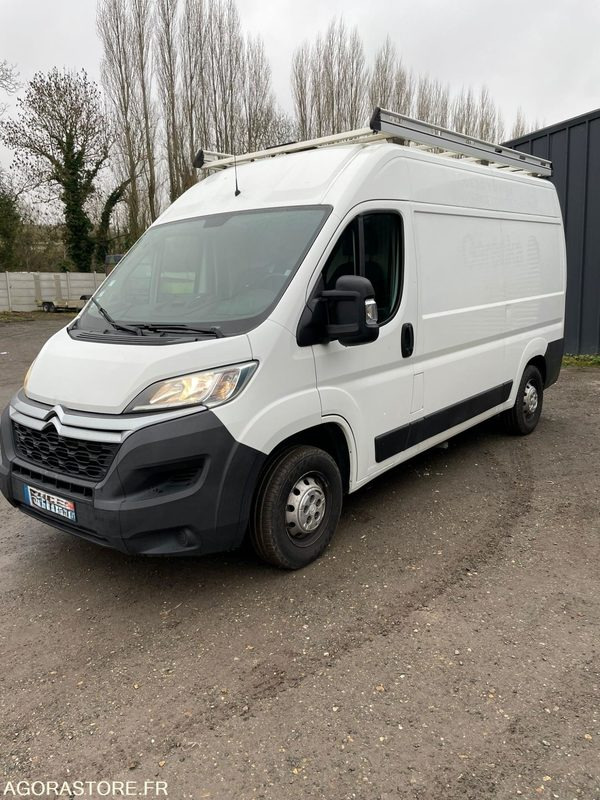 FOURGON Citroen JUMPER - 2018 - 98 000 kms - Furgon: obrázok 1 FOURGON Citroen JUMPER - 2018 - 98 000 kms - Furgon: obrázok 1
