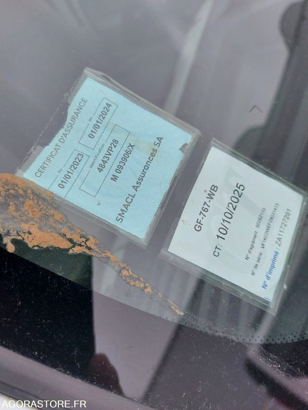 FOURGONNETTE - RENAULT KANGOO - 2003 - Malá dodávka: obrázok 4 FOURGONNETTE - RENAULT KANGOO - 2003 - Malá dodávka: obrázok 4