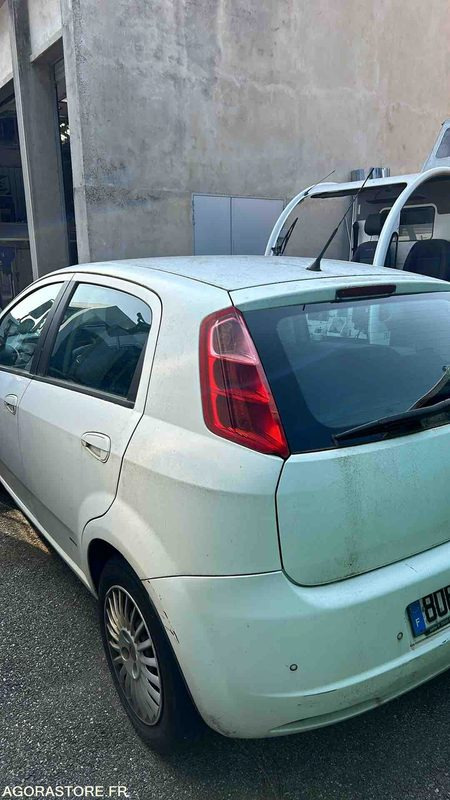 Fiat Punto 2008 - Automobil: obrázok 4 Fiat Punto 2008 - Automobil: obrázok 4