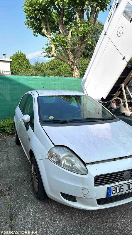 Fiat Punto 2008 - Automobil: obrázok 2 Fiat Punto 2008 - Automobil: obrázok 2