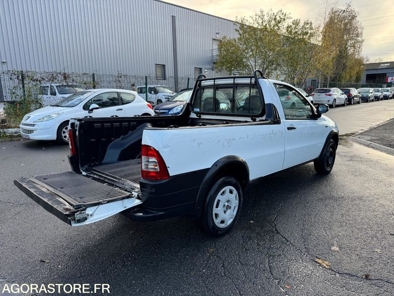 Fiat Strada II Pick Up 1.3 MJTD - Pick-up: obrázok 5 Fiat Strada II Pick Up 1.3 MJTD - Pick-up: obrázok 5