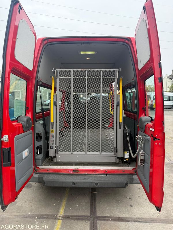 Ford - Minibus, Mikrobus: obrázok 4 Ford - Minibus, Mikrobus: obrázok 4