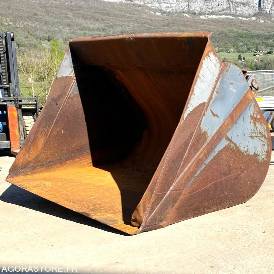 GODET GRAND VOLUME POUR CHARIOT ELEVATEUR - Année 1996 - Stavebné zariadenia: obrázok 3 GODET GRAND VOLUME POUR CHARIOT ELEVATEUR - Année 1996 - Stavebné zariadenia: obrázok 3