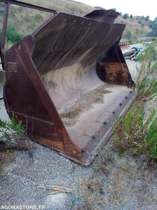 Godet CATERPILLAR - Nástroj/ Vybavenie: obrázok 3 Godet CATERPILLAR - Nástroj/ Vybavenie: obrázok 3