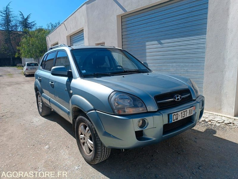 HYUNDAI TUCSON - 2007 - 224500KMS - SUV: obrázok 4 HYUNDAI TUCSON - 2007 - 224500KMS - SUV: obrázok 4