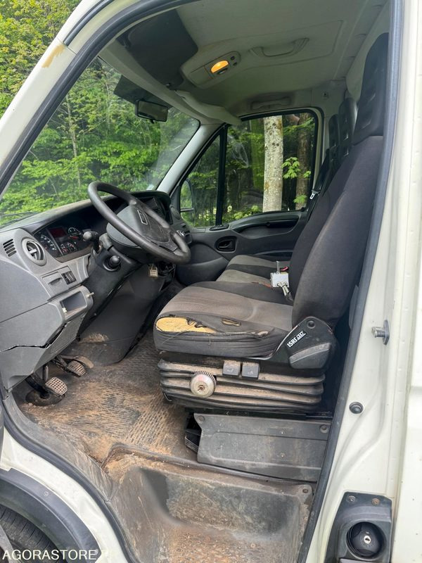 IVECO - 35C13 - avec système de benne amplirol - Dodávka sklápač: obrázok 5 IVECO - 35C13 - avec système de benne amplirol - Dodávka sklápač: obrázok 5