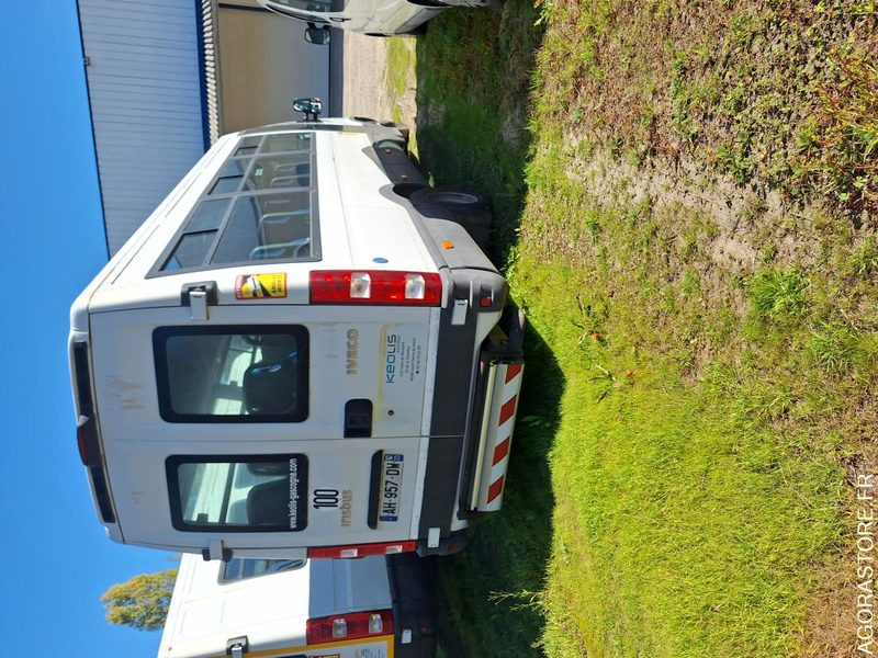 IVECO BUS DAILY N°092063 - Minibus, Mikrobus: obrázok 3 IVECO BUS DAILY N°092063 - Minibus, Mikrobus: obrázok 3