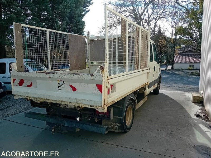 IVECO DAILY 35C15 BENNE 7 PLACES - Dodávka sklápač: obrázok 4 IVECO DAILY 35C15 BENNE 7 PLACES - Dodávka sklápač: obrázok 4