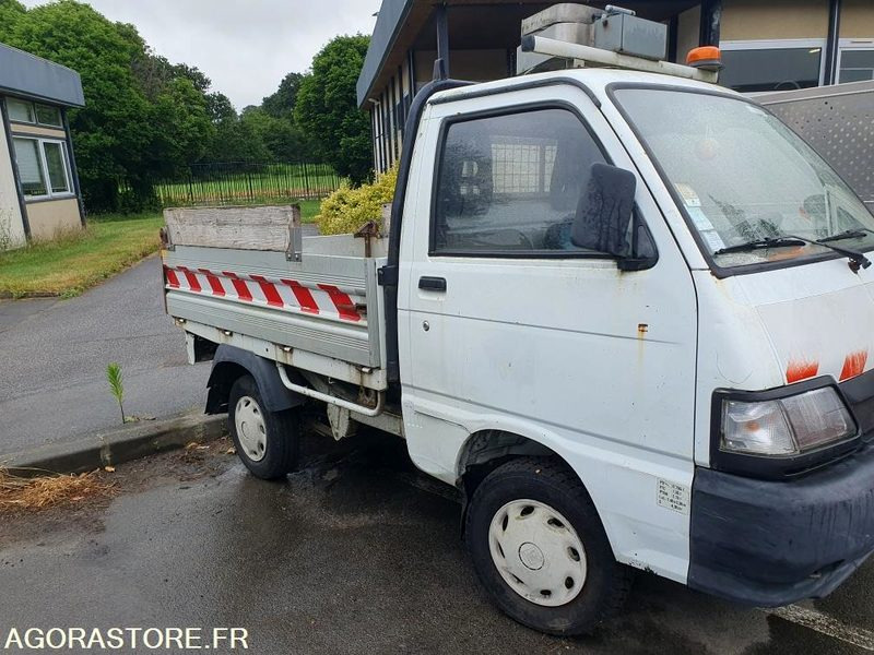 VQ-V20M PIAGGIO PORTER. - Iné stroje: obrázok 2 VQ-V20M PIAGGIO PORTER. - Iné stroje: obrázok 2