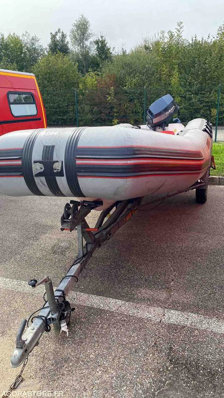 Zodiac Cherokee moteur Yamaha 1993 - Iné stroje: obrázok 5 Zodiac Cherokee moteur Yamaha 1993 - Iné stroje: obrázok 5