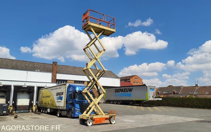JLG 2646 ES NACELLE CISEAU ÉLECTRIQUE 10 M ÉTROIT - Pracovná plošina: obrázok 1 JLG 2646 ES NACELLE CISEAU ÉLECTRIQUE 10 M ÉTROIT - Pracovná plošina: obrázok 1