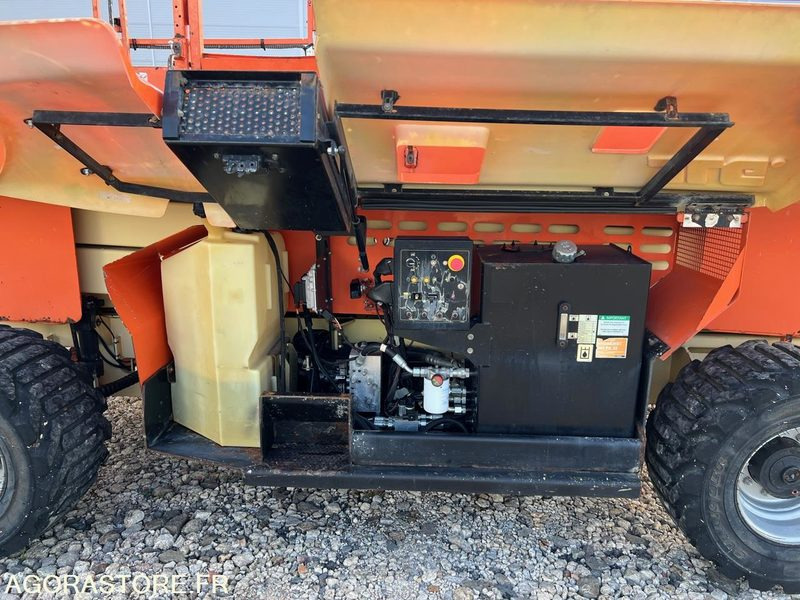 JLG 3394RT - Nacelle ciseaux - Samohybná plošiny: obrázok 5 JLG 3394RT - Nacelle ciseaux - Samohybná plošiny: obrázok 5