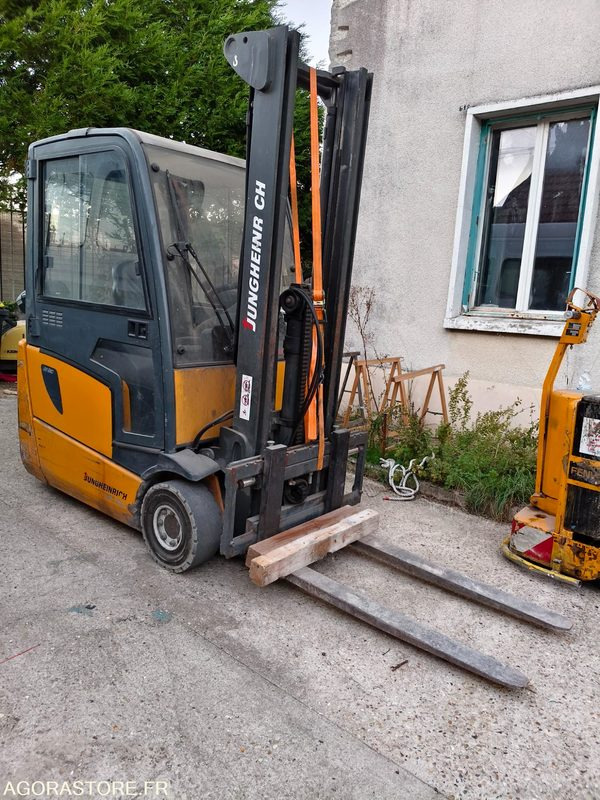 Jungheinrich EFG 216K - 2007 - En l'état - Non roulant - Elektrický vysokozdvižný vozík: obrázok 2 Jungheinrich EFG 216K - 2007 - En l'état - Non roulant - Elektrický vysokozdvižný vozík: obrázok 2