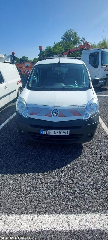 KANGOO 786AXW51 N°29 - Malá dodávka: obrázok 1 KANGOO 786AXW51 N°29 - Malá dodávka: obrázok 1