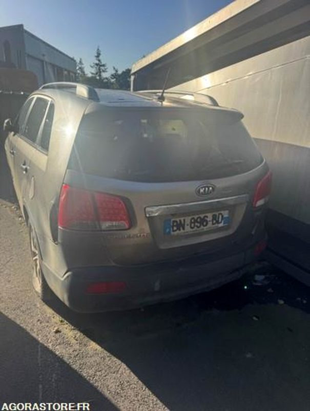 KIA SORENTO // BN-896-BD // 257 559KM // 2011 - SUV: obrázok 3 KIA SORENTO // BN-896-BD // 257 559KM // 2011 - SUV: obrázok 3